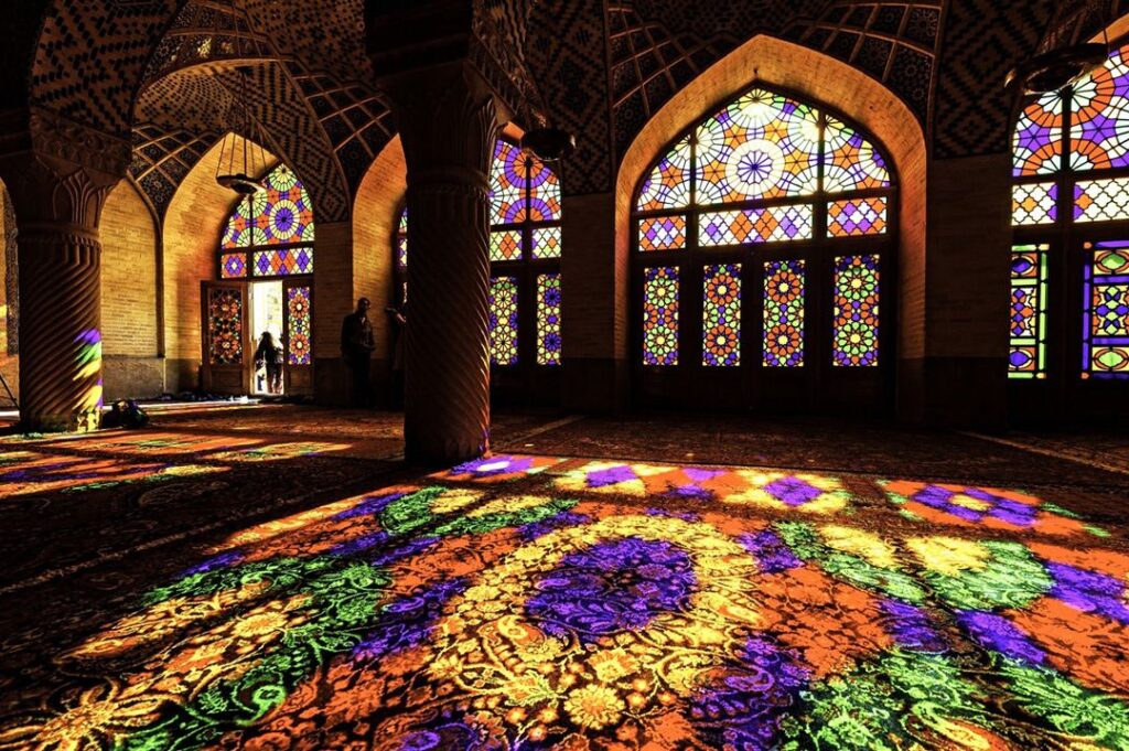 Masjid Nasir al-Mulk di Shiraz, 